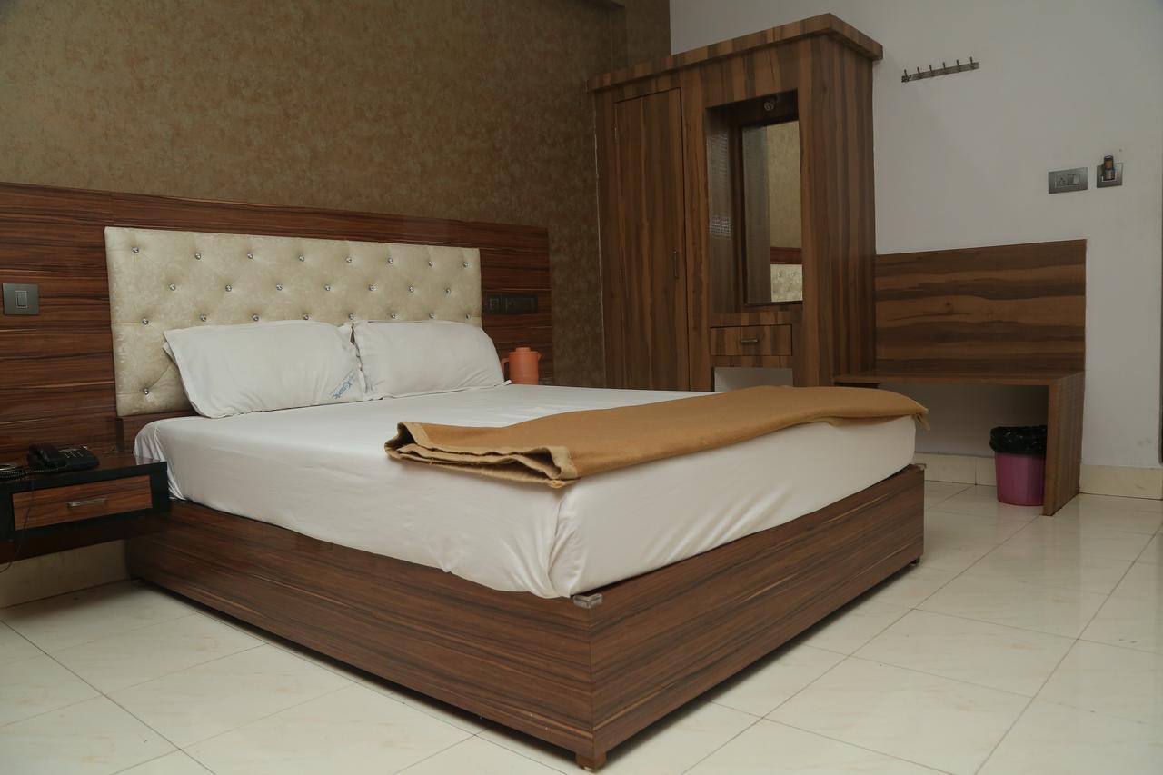 Konark Lodge Визакхапатнам Екстериор снимка
