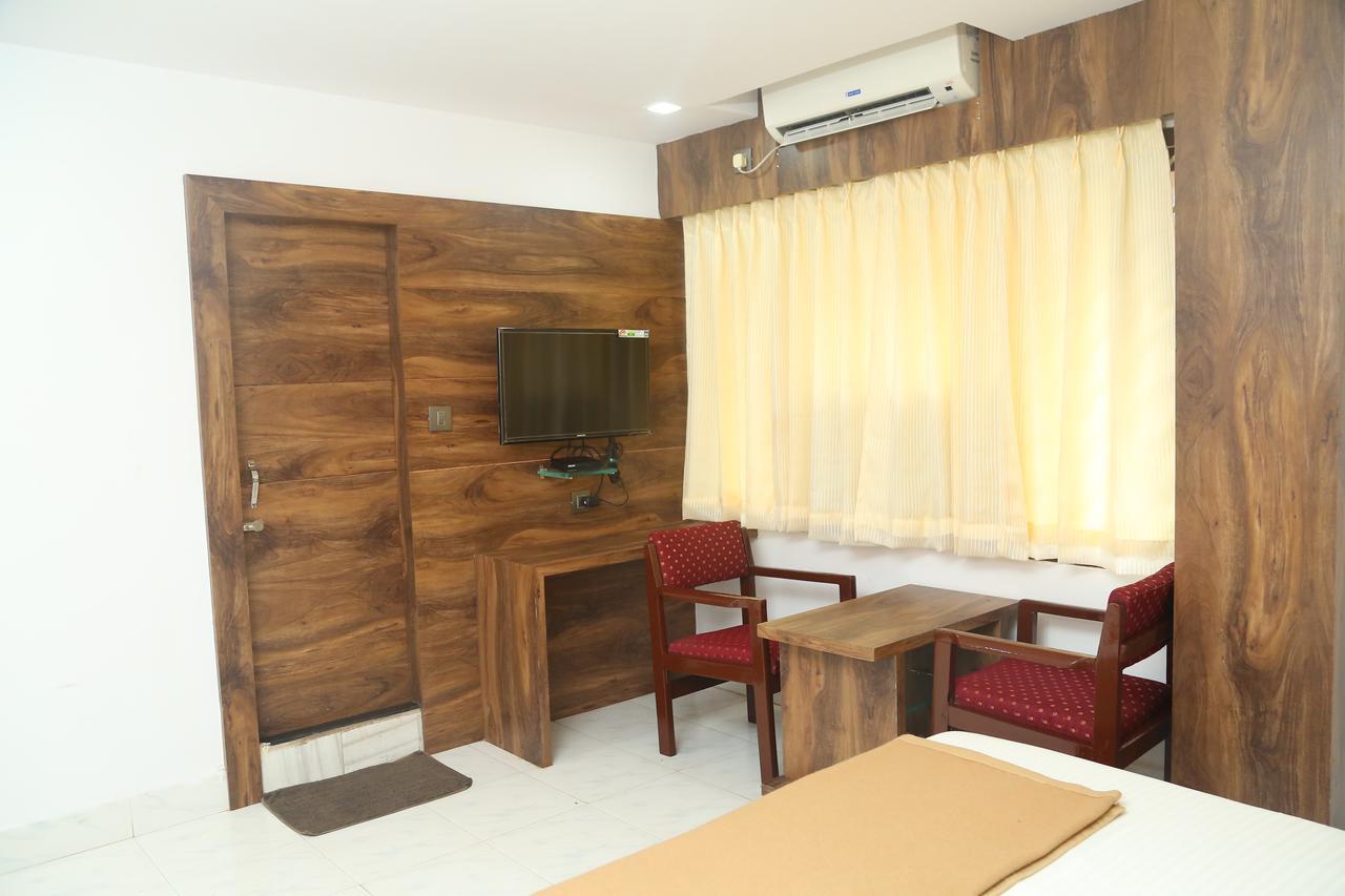 Konark Lodge Визакхапатнам Екстериор снимка