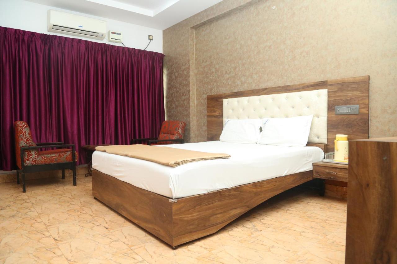 Konark Lodge Визакхапатнам Екстериор снимка